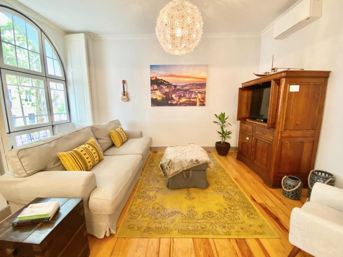 Luxury Vintage Apartment By Myplaceforyou, At The City Centre Next To Marques De Pombal 리스본 외부 사진