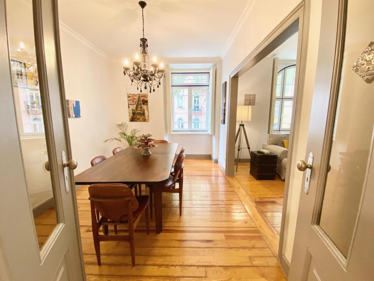 Luxury Vintage Apartment By Myplaceforyou, At The City Centre Next To Marques De Pombal 리스본 외부 사진